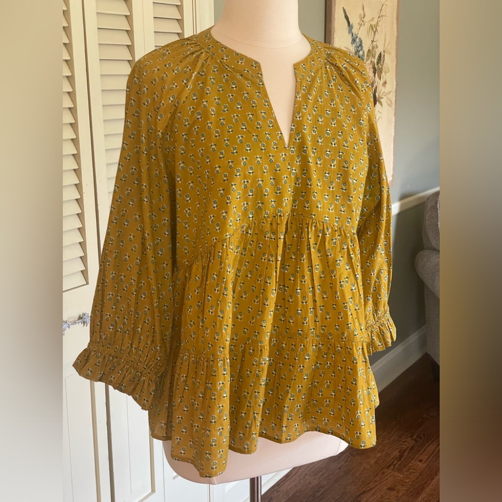 Ivy Jane Cotton blouse… like new.. Size Lg